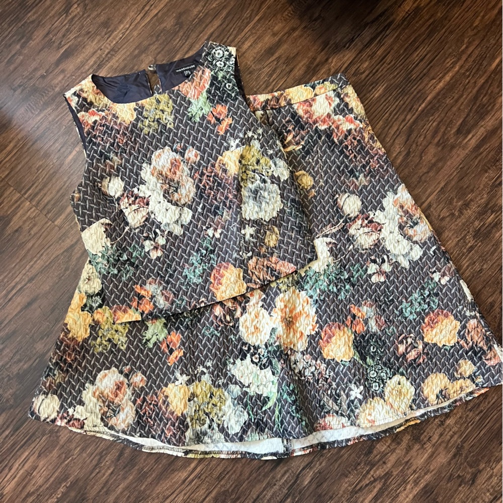 Matching set from Warehouse